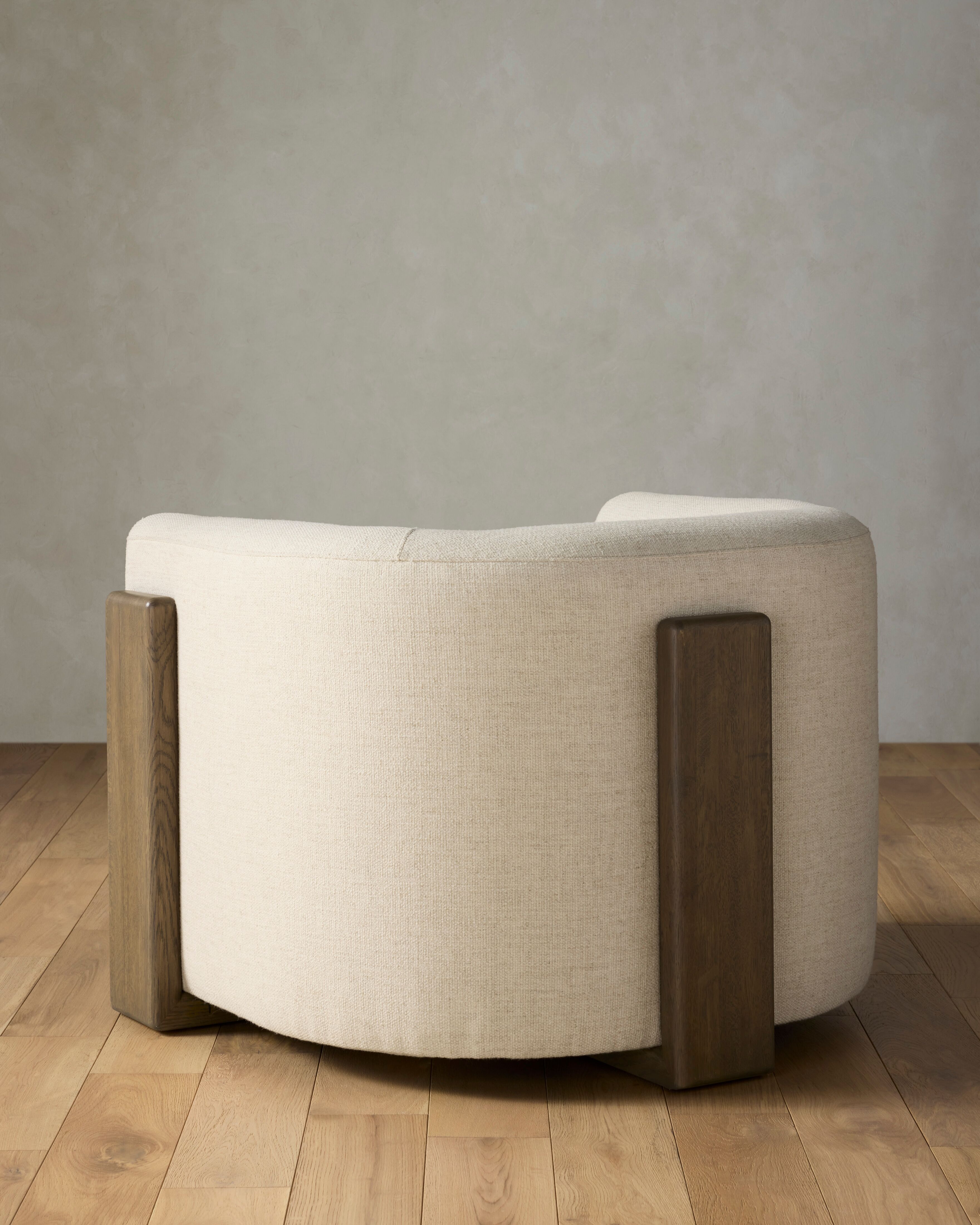 Hudson Cradle Chair | Joon Loloi