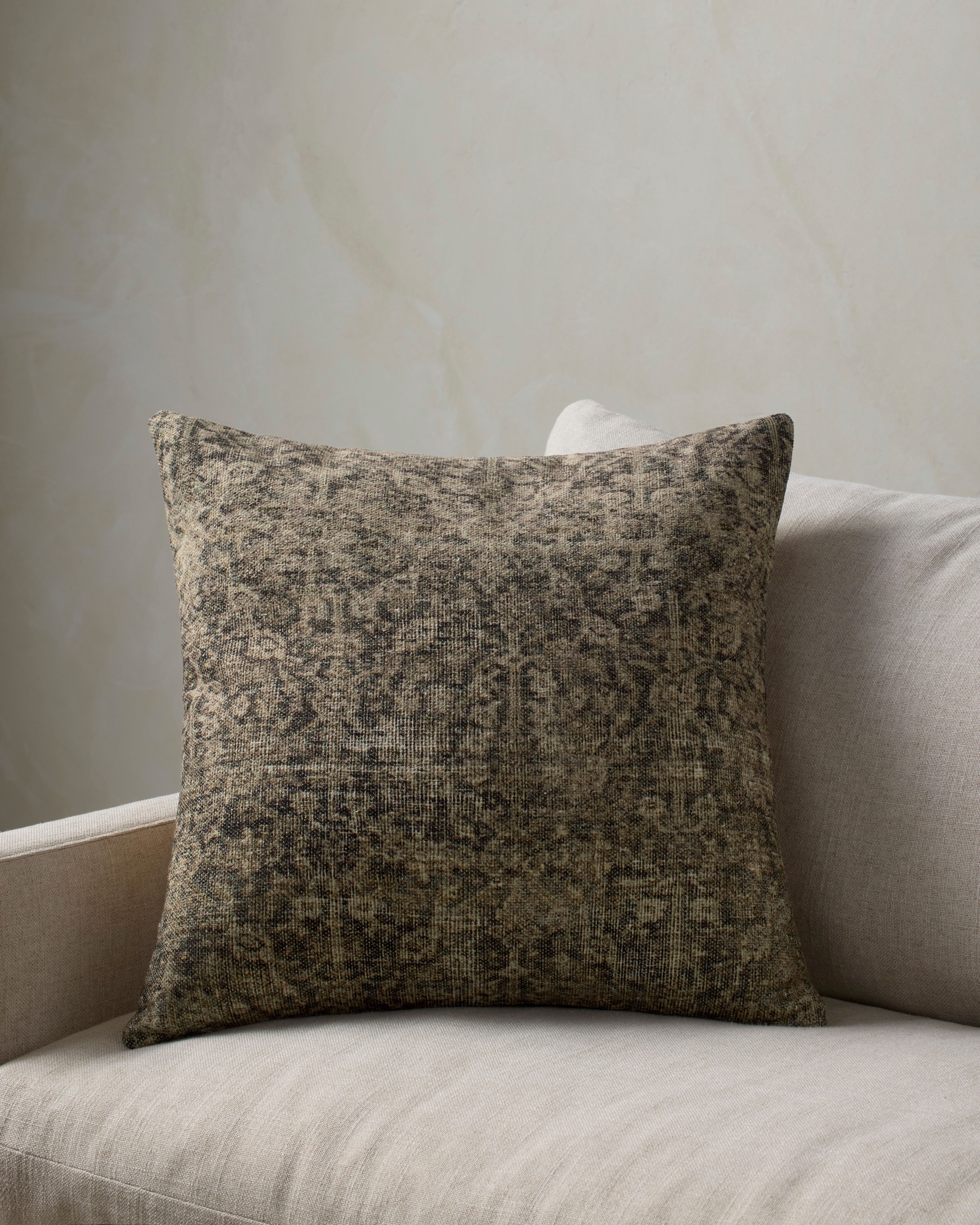 Noah Pillow | Joon Loloi