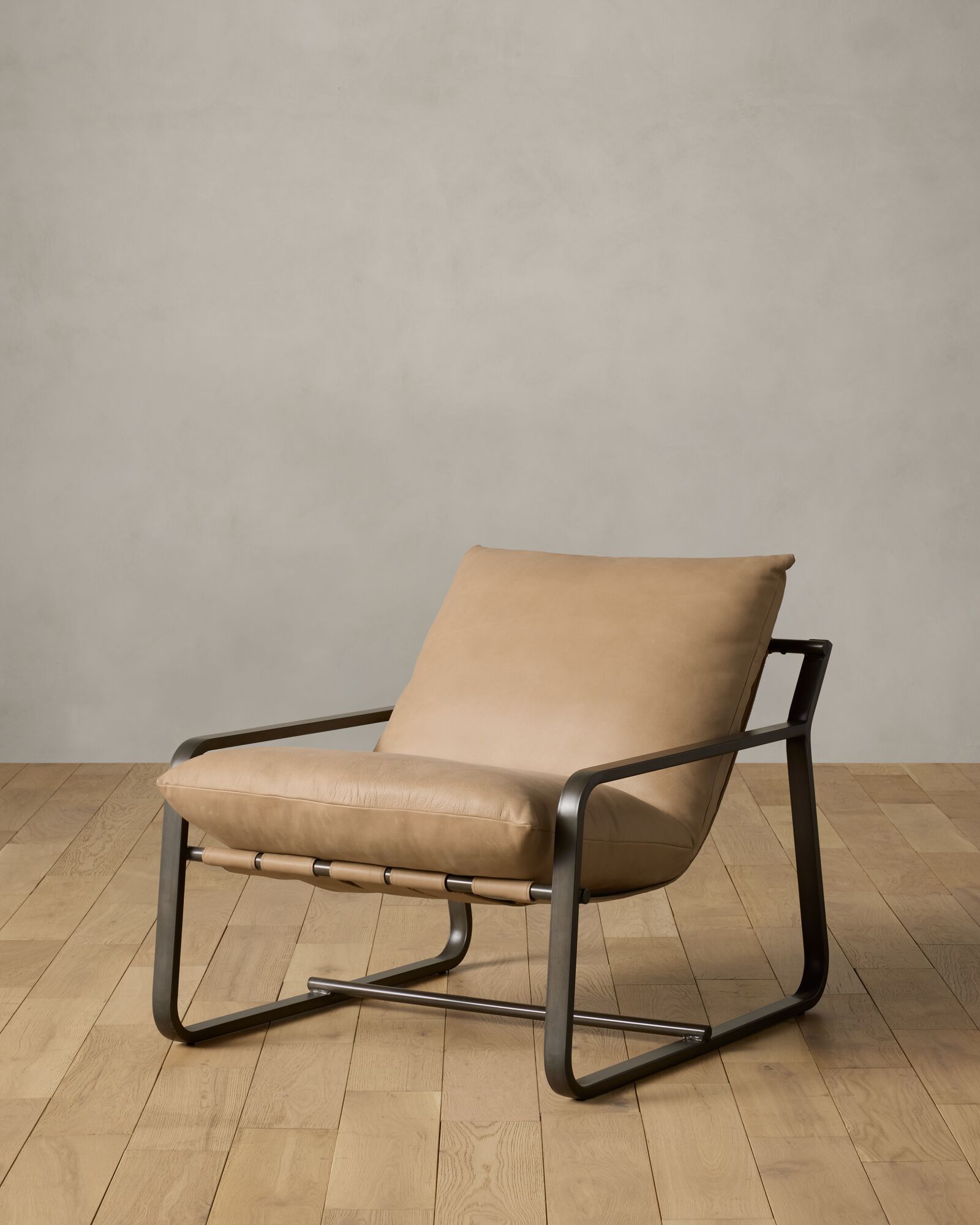 Fredrich Sling Chair | Joon Loloi
