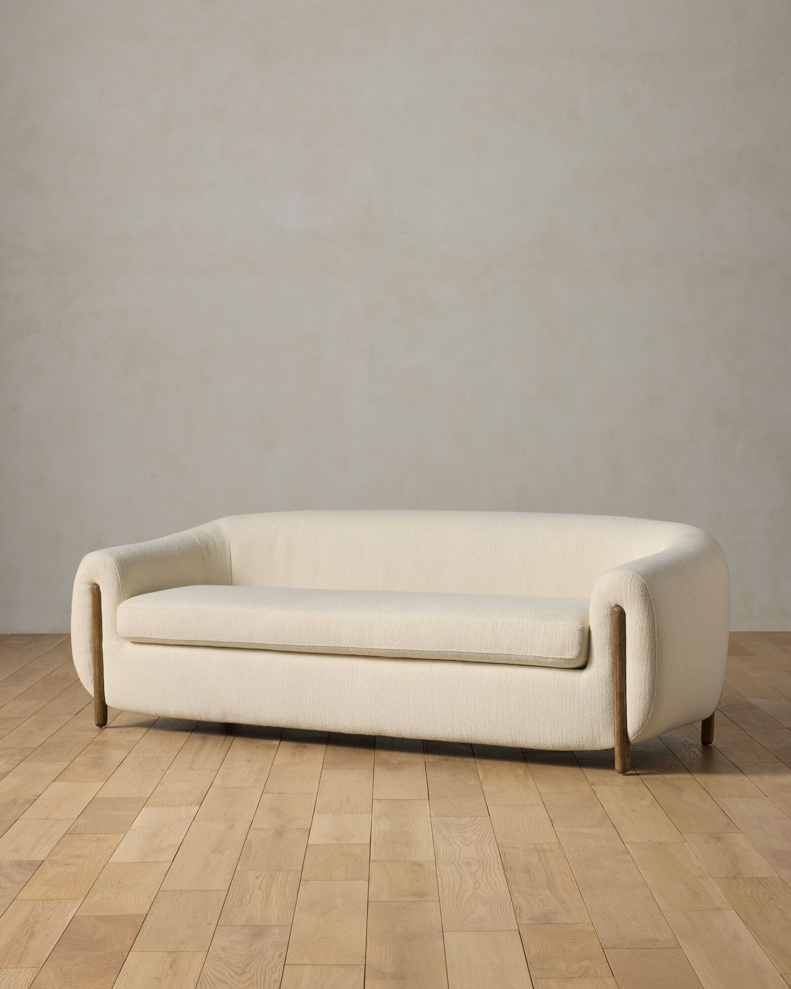 Lawson Sofa | Joon Loloi