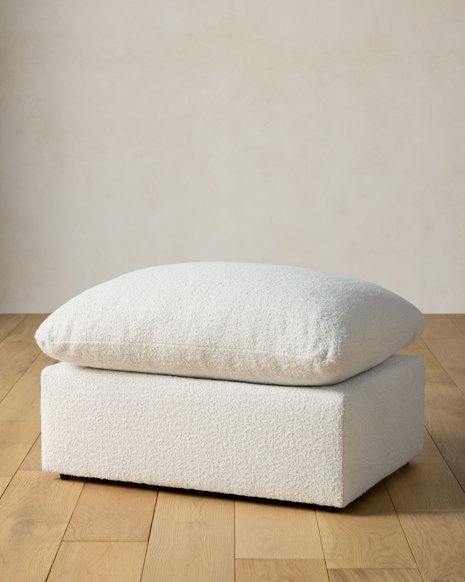 Leighton Ottoman | Joon Loloi