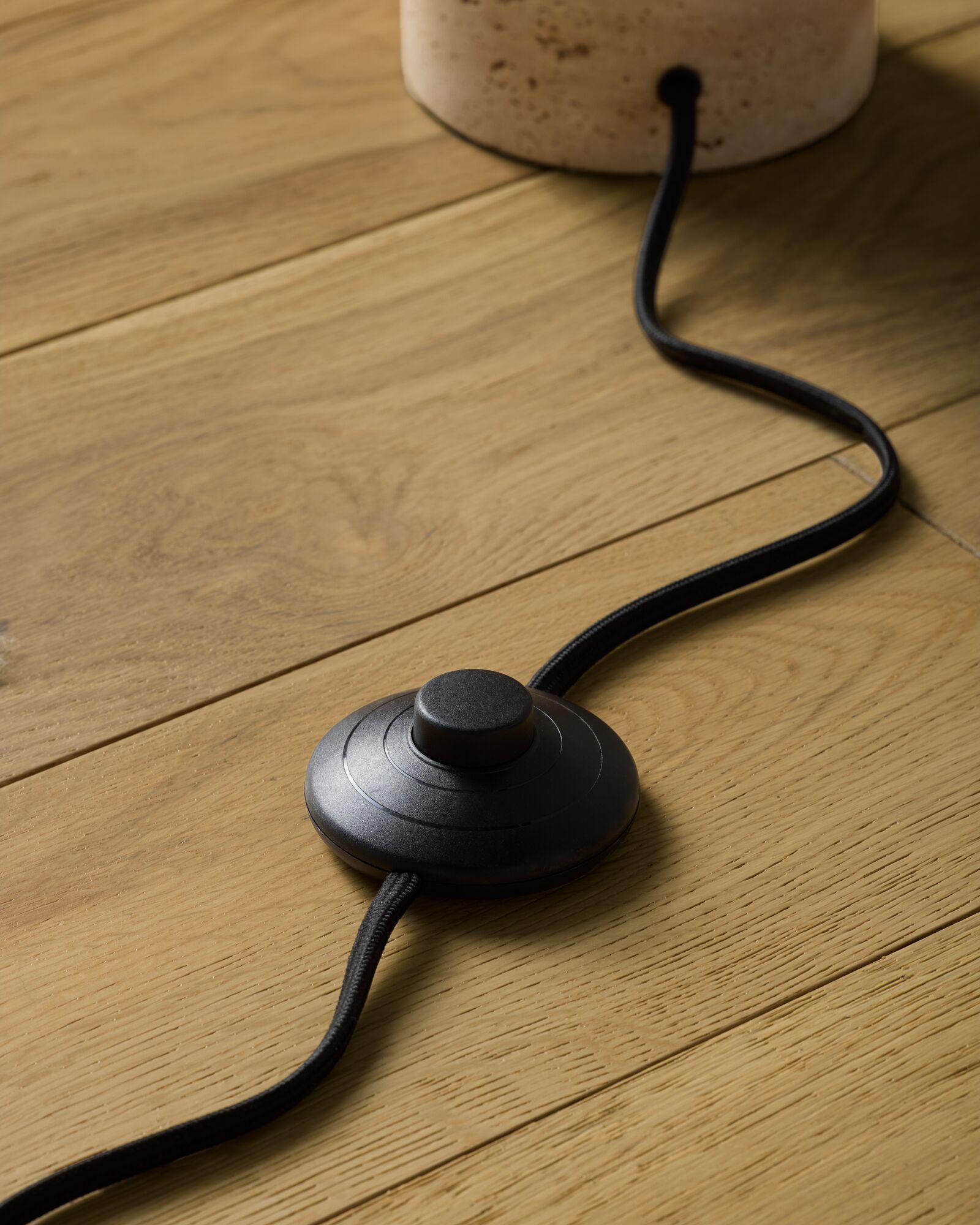 Lito Travertine Floor Lamp | Joon Loloi