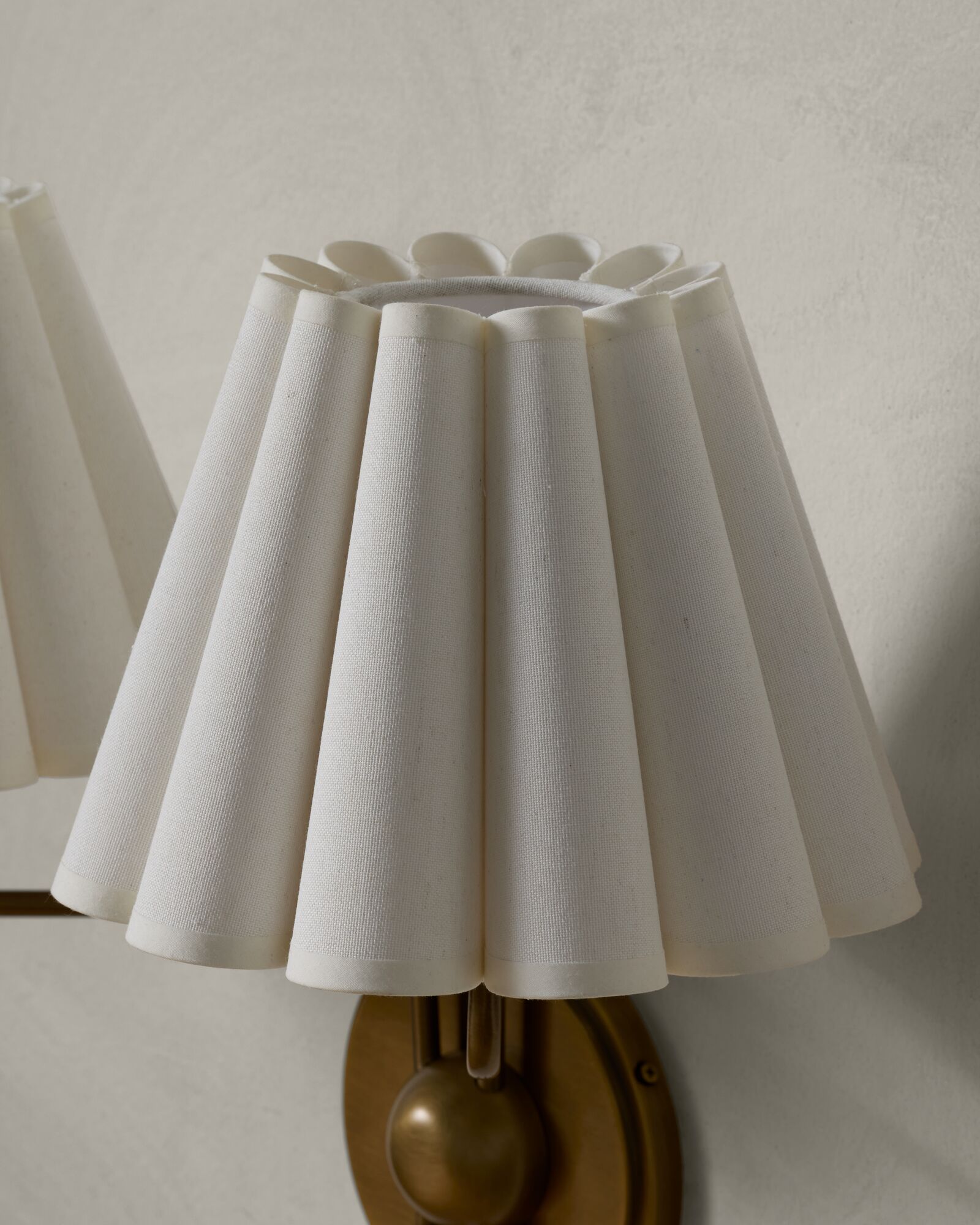 Rennie Sconce | Joon Loloi