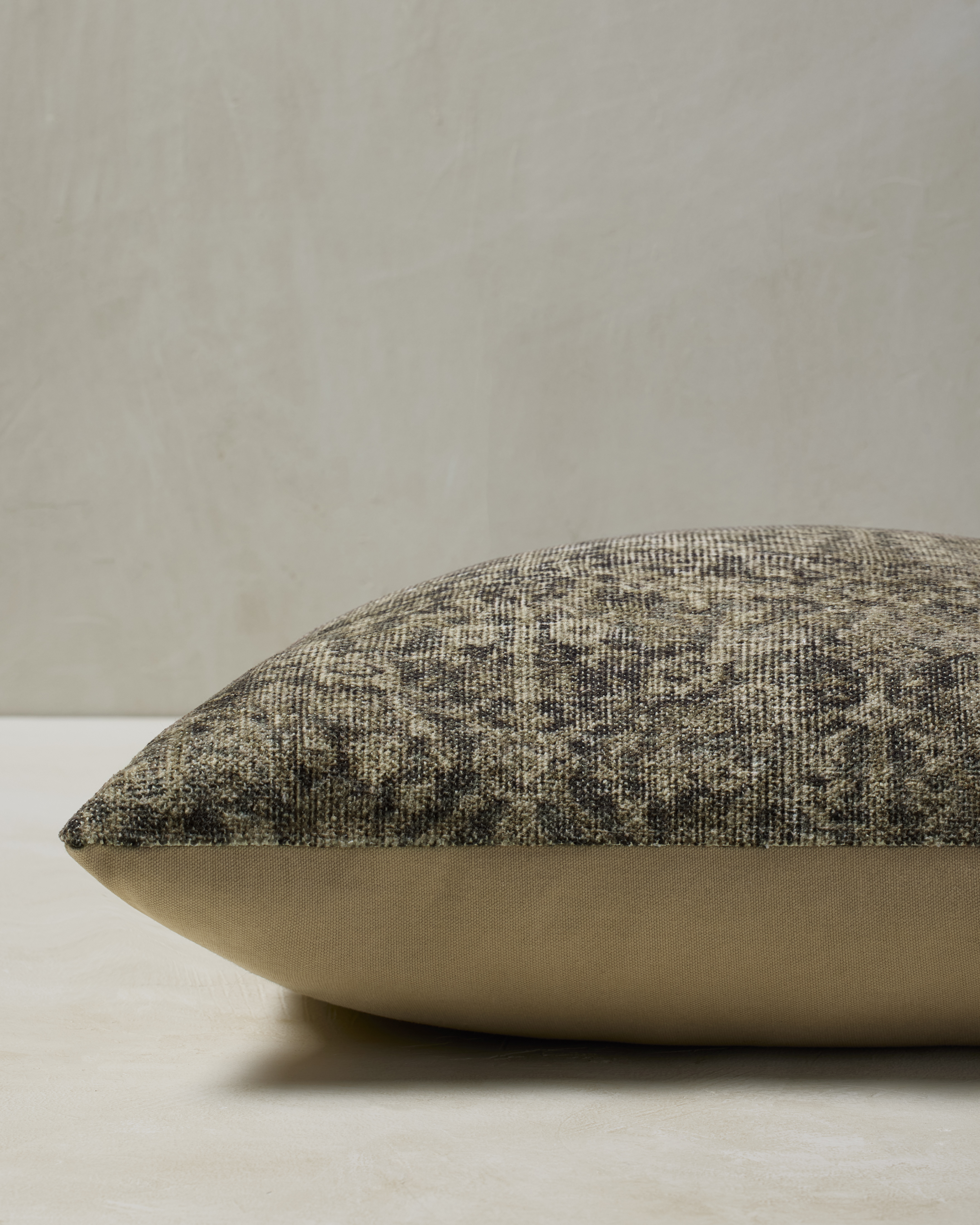 Noah Pillow | Joon Loloi