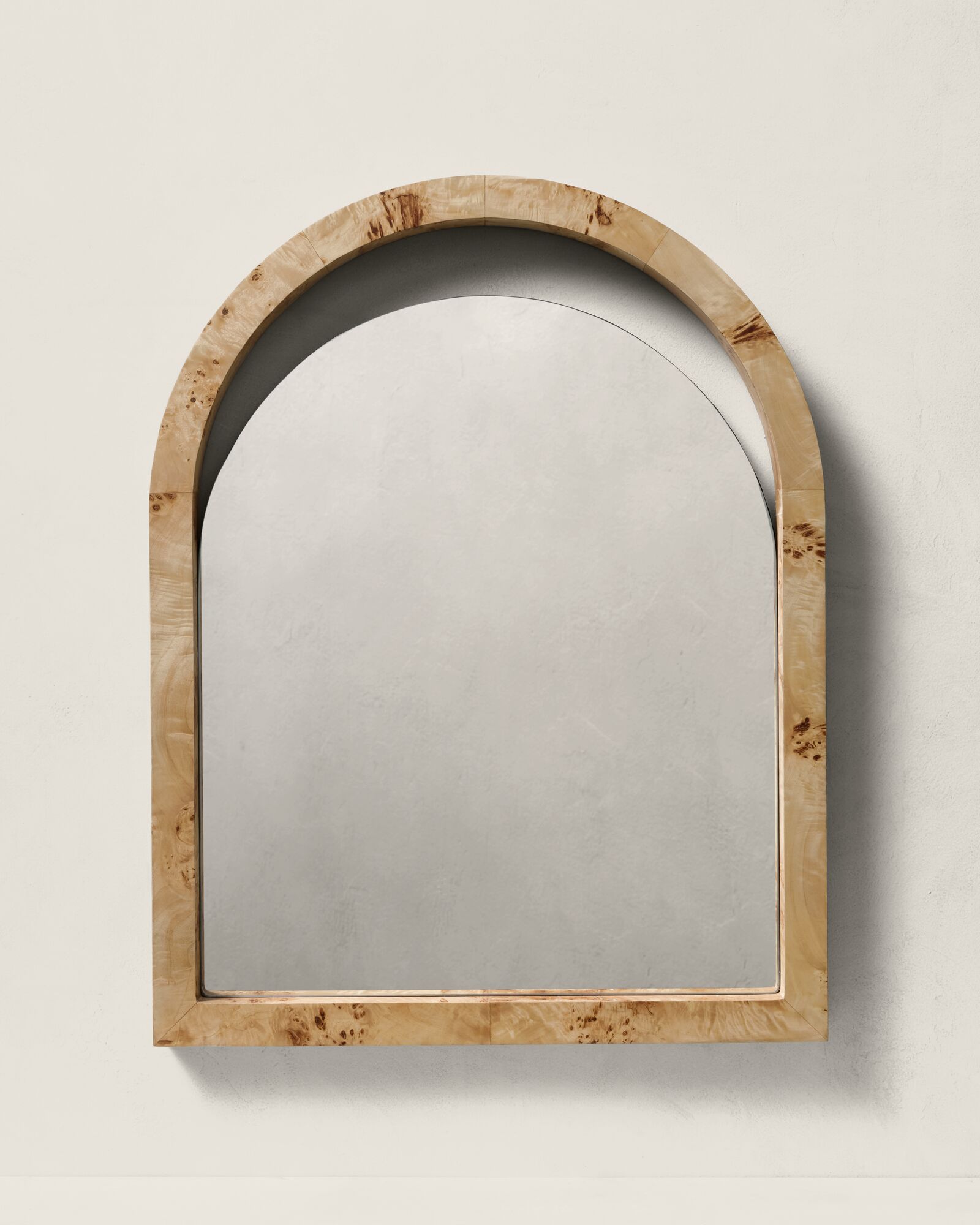 Ivo Wall Mirror | Joon Loloi