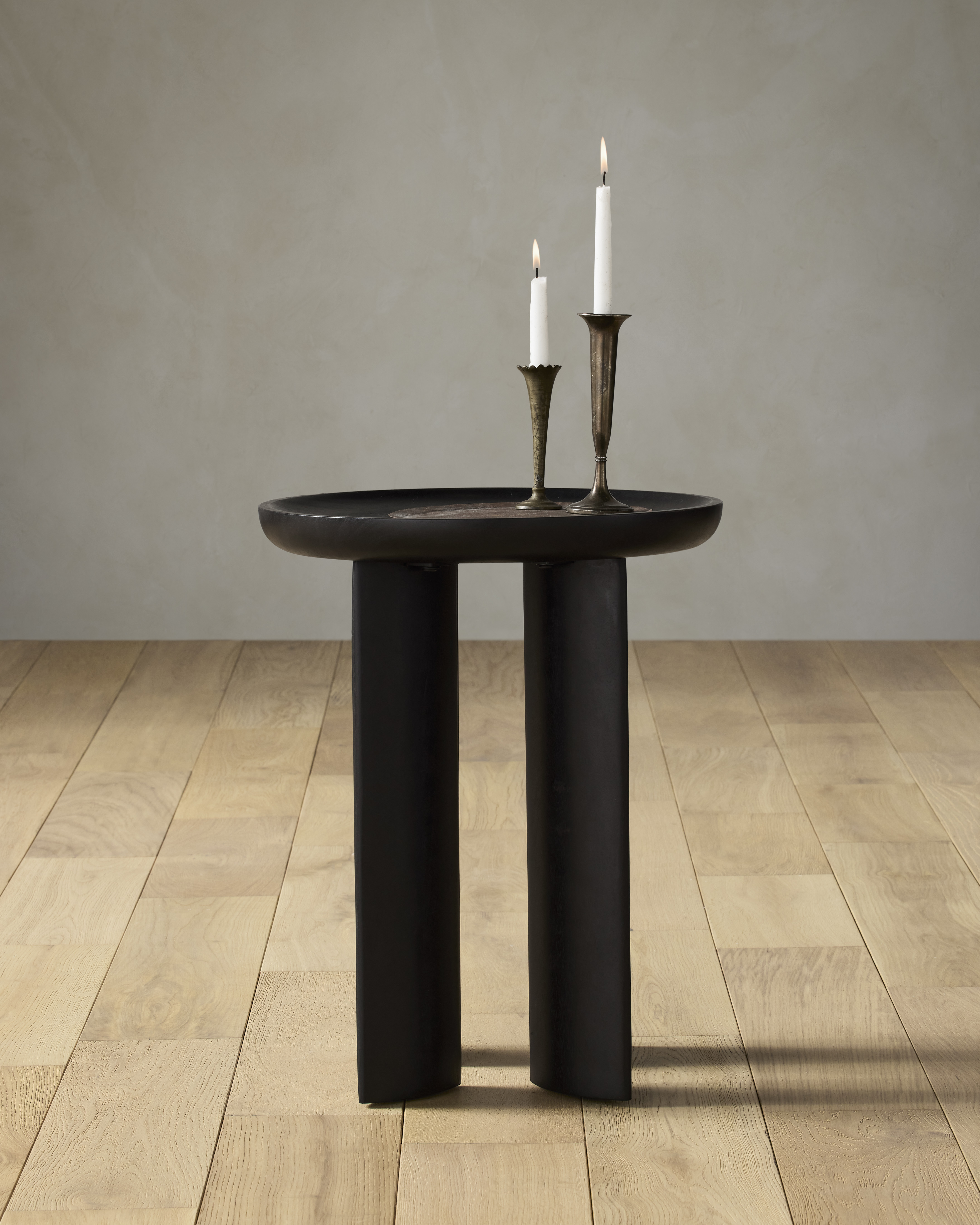 Kona Side Table | Joon Loloi
