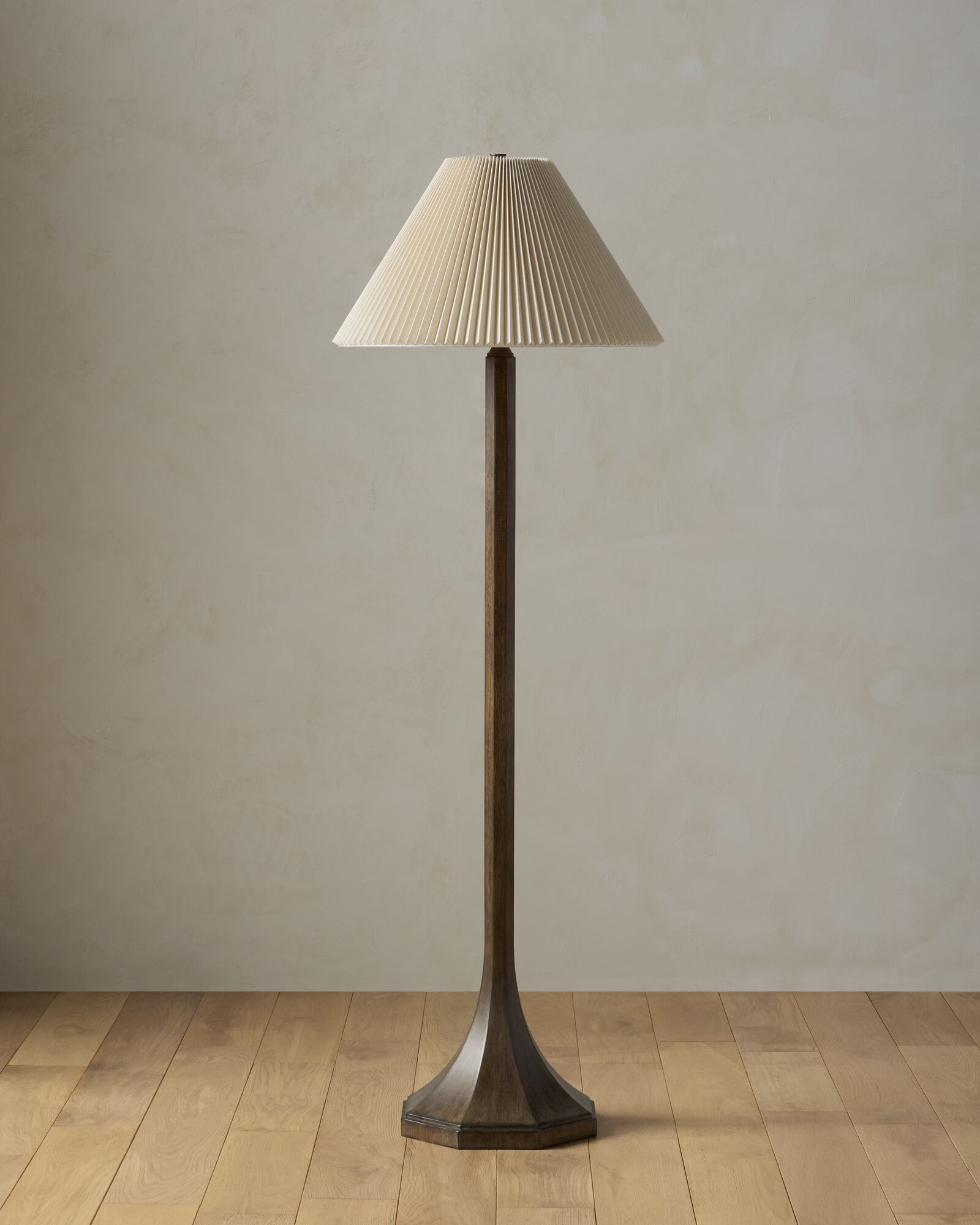 Zain Floor Lamp | Joon Loloi